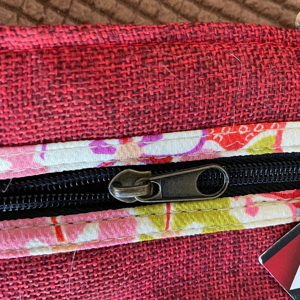 PRICE DROP! NWT  Boho canvas shoulder bag with floral appliqués - Picture 9 of 16